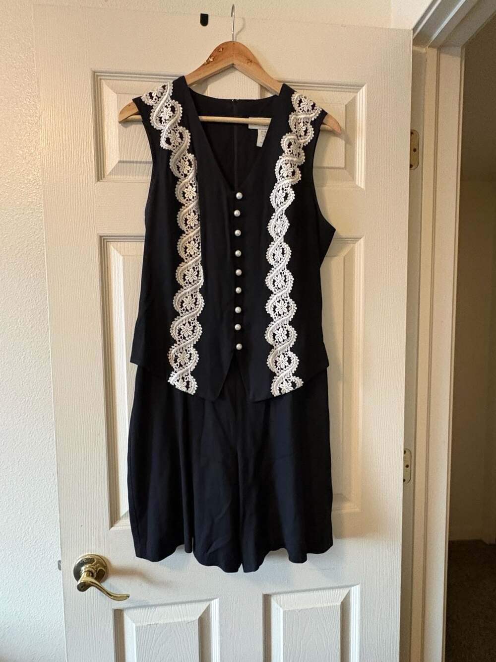VTG 90’s Whimsygoth Paris Sport Club Black Lace-Trim Button Front Romper Sz 13